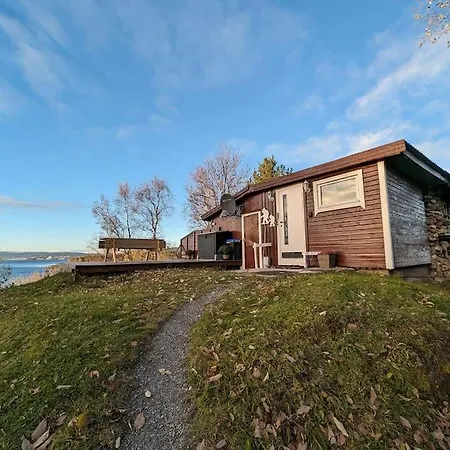 Senja - Charming Cottage By The Sea With Terrace And Fantastic View Finnsnes Exterior photo