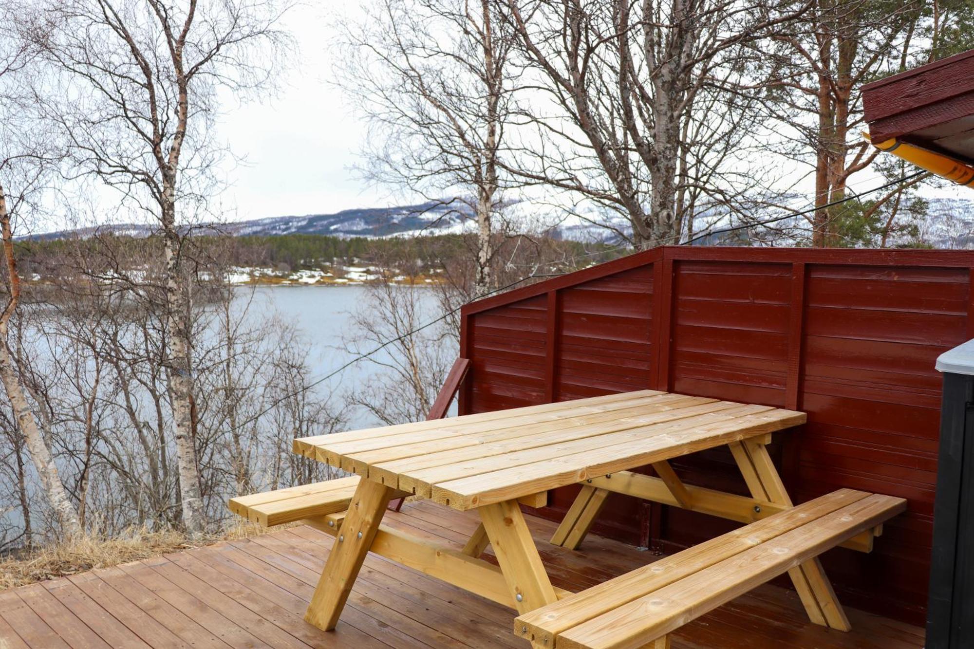 Senja - Charming By The Sea With Terrace And Fantastic View